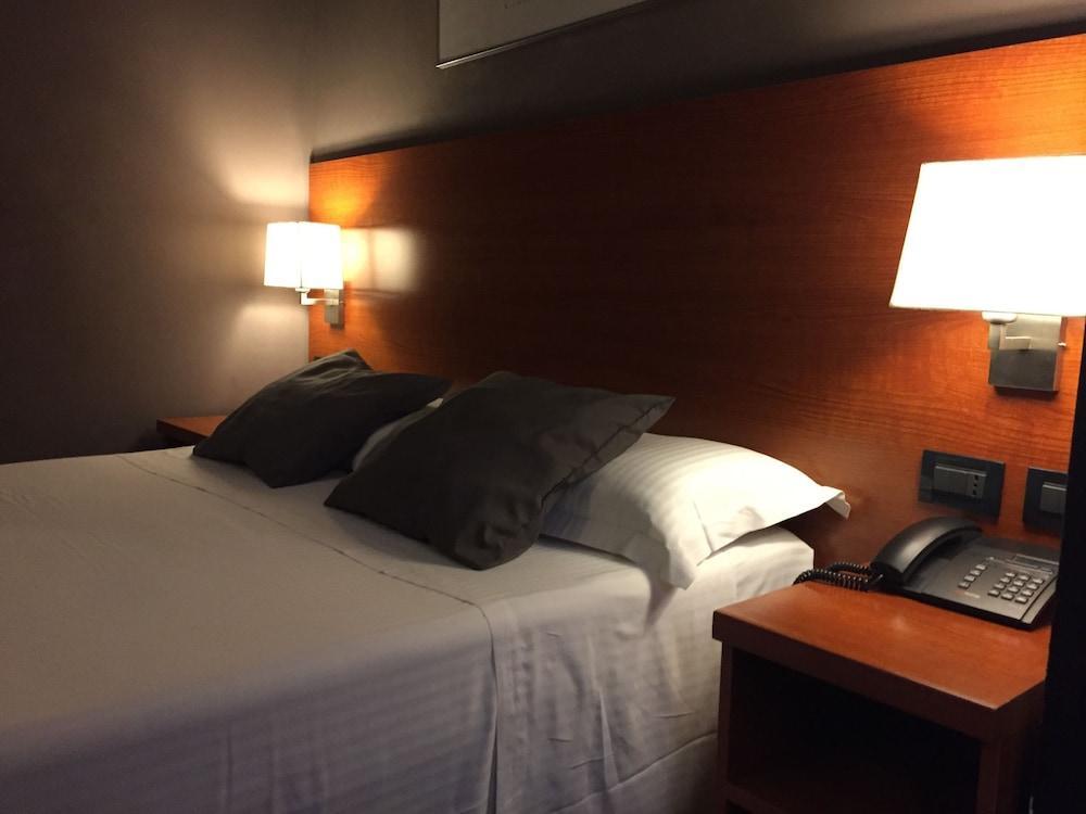 Hotel Felice Ρώμη Εξωτερικό φωτογραφία